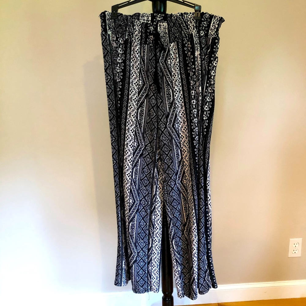 west loop Black & White Geometric Wide Leg Pants